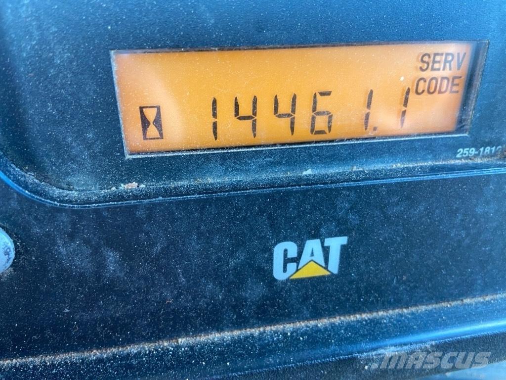 CAT D 6 T LGP Paletli dozerler