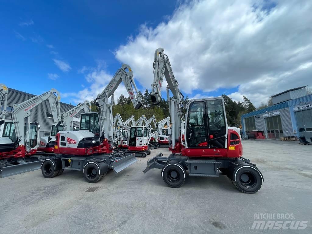 Takeuchi TB 370W Lastik tekerli ekskavatörler