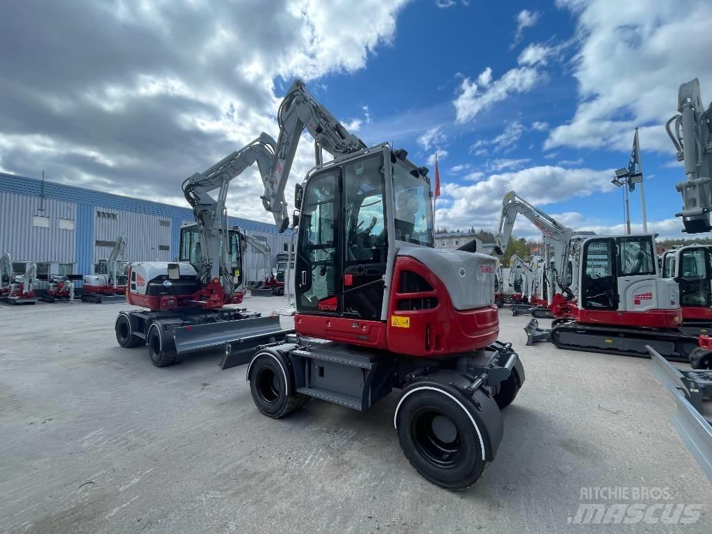 Takeuchi TB 370W Lastik tekerli ekskavatörler