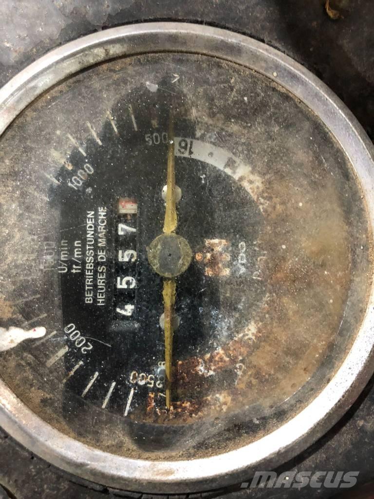 International 353 Traktörler