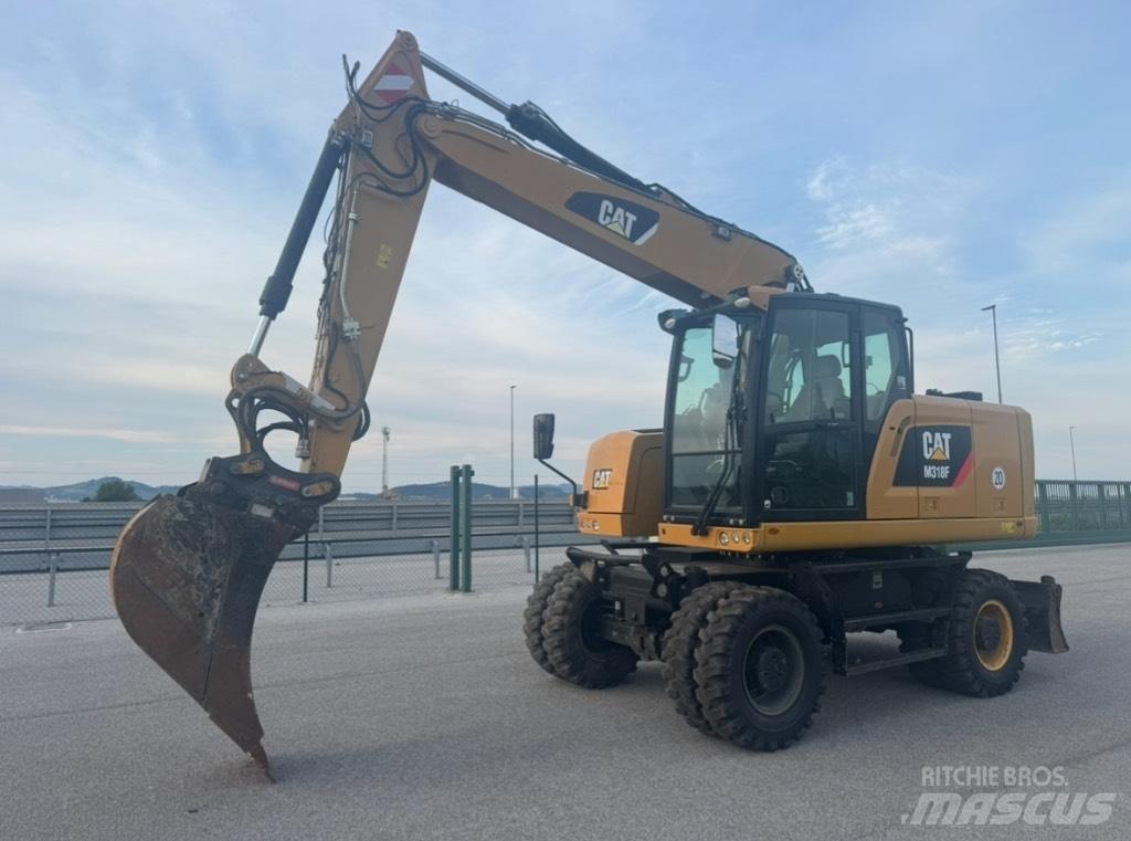 CAT M 318 F Lastik tekerli ekskavatörler
