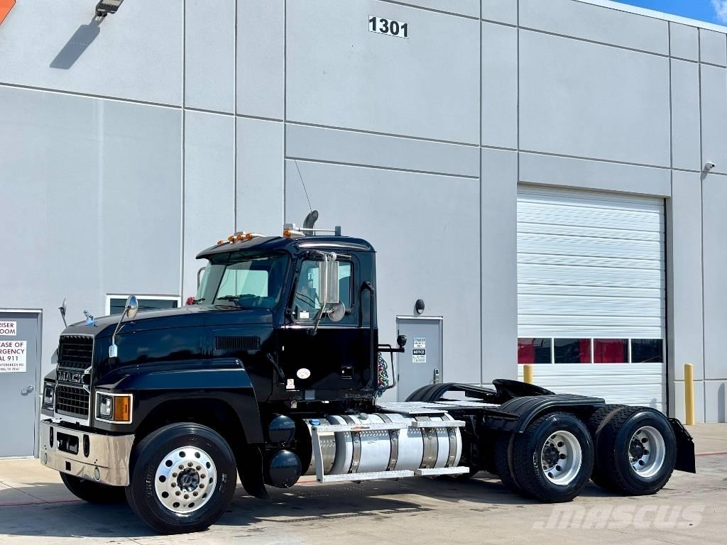 Mack Pinnacle Çekiciler