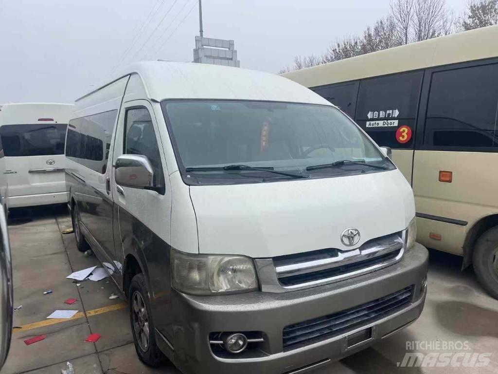 Toyota Hiace Sehirlerarasi otobüsler
