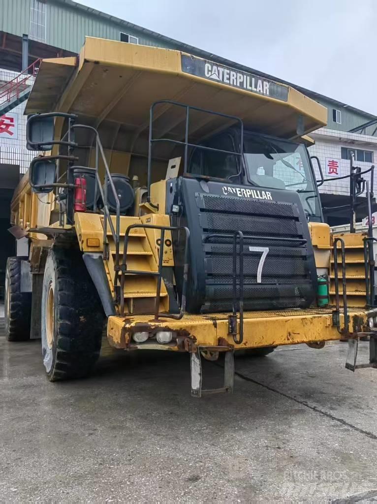 CAT 777E Belden kirma kaya kamyonu