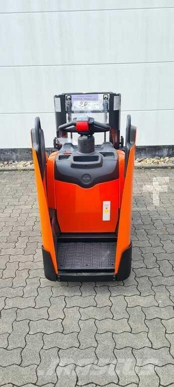 Toyota BT SPE200D Akülü depo ekipmanları