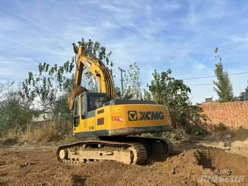 XCMG XE 215 DA Paletli ekskavatörler