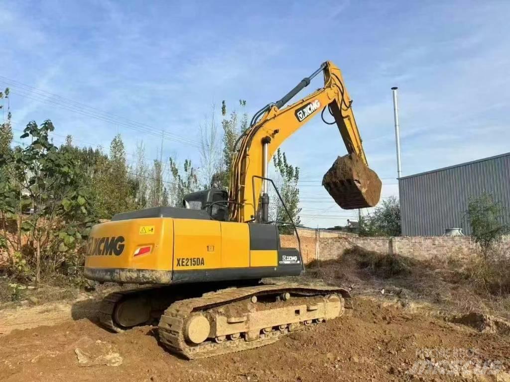 XCMG XE 215 DA Paletli ekskavatörler