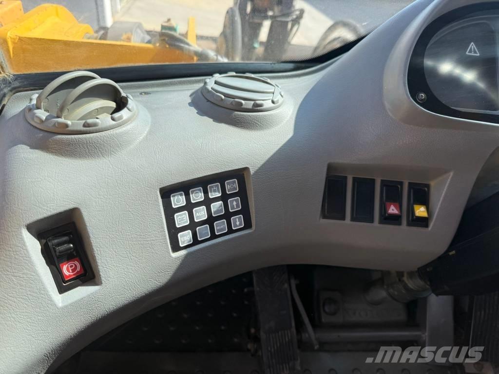 Volvo L 150 E Tekerlekli yükleyiciler