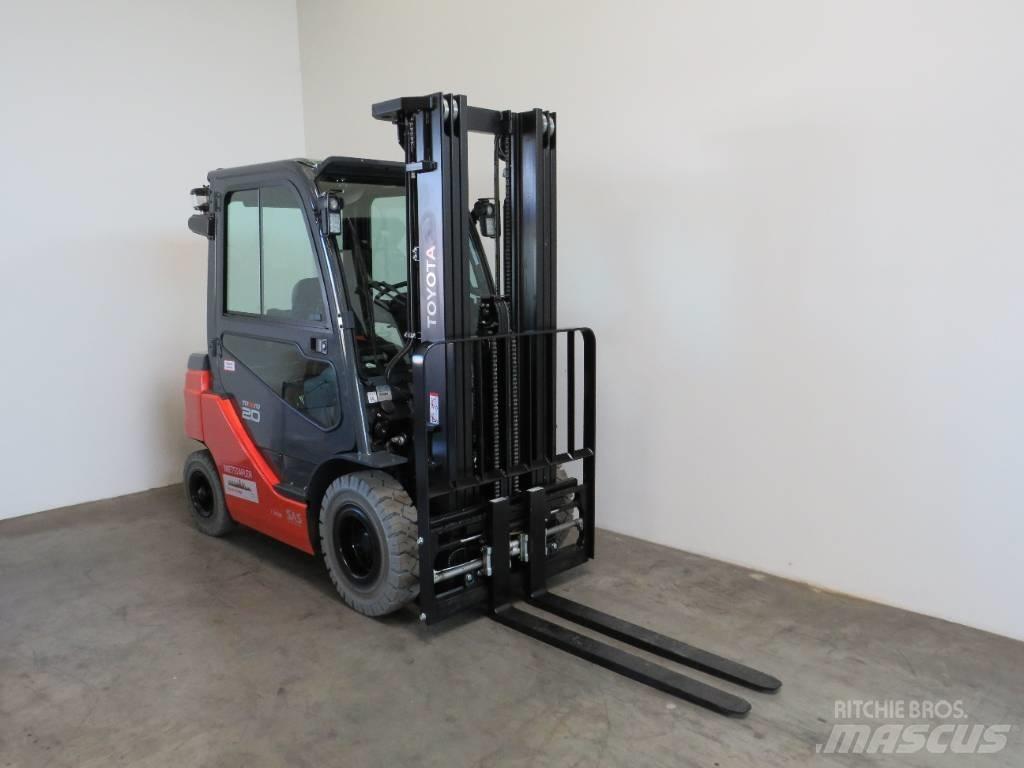 Toyota 8 FDF 20 Dizel forkliftler