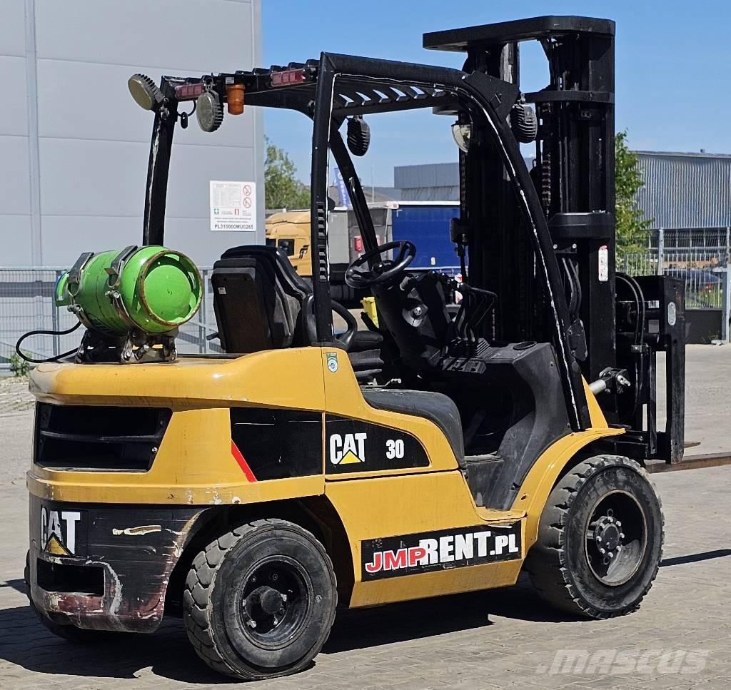 CAT GP 30 N LPG'li forkliftler