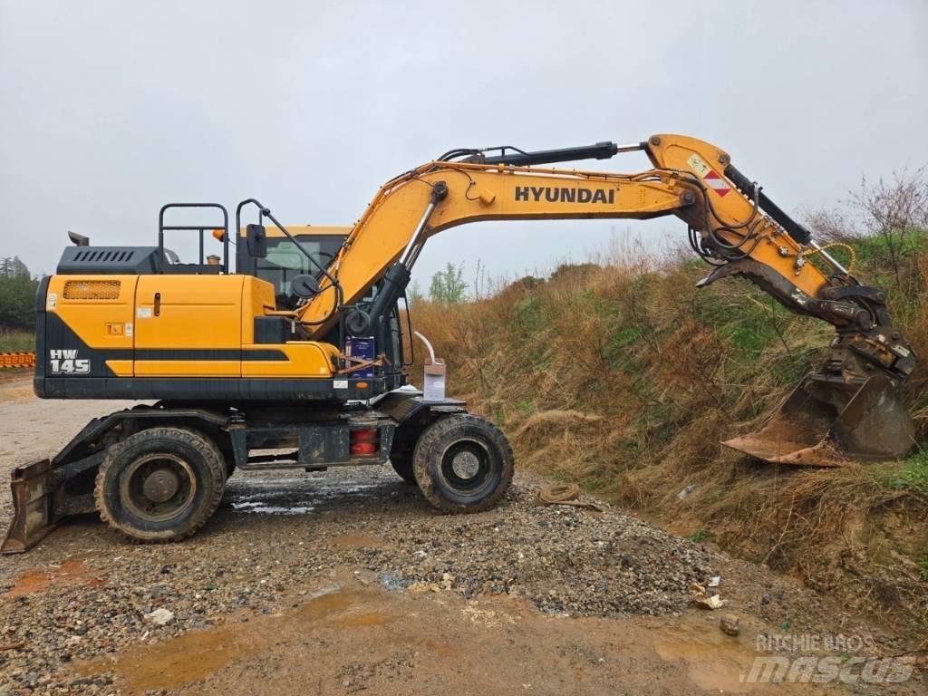 Hyundai HW 145 Lastik tekerli ekskavatörler