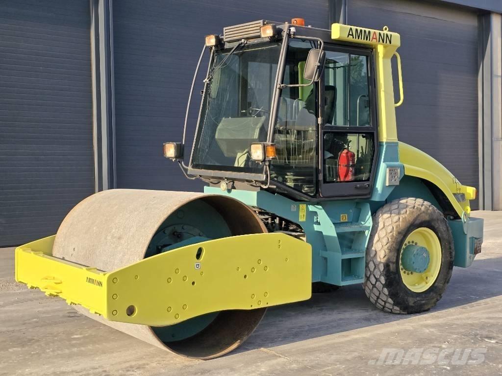 Ammann VV 700 D Kombine silindirler