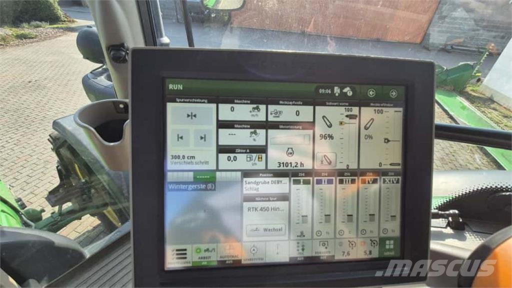 John Deere 6130R Traktörler