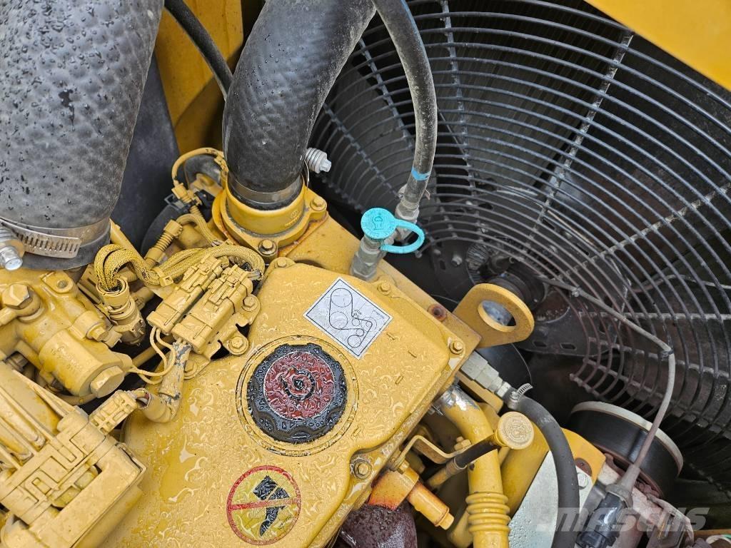 CAT 335 F L CR Paletli ekskavatörler