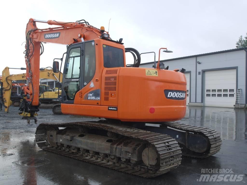 Doosan DX 235 LCR Paletli ekskavatörler