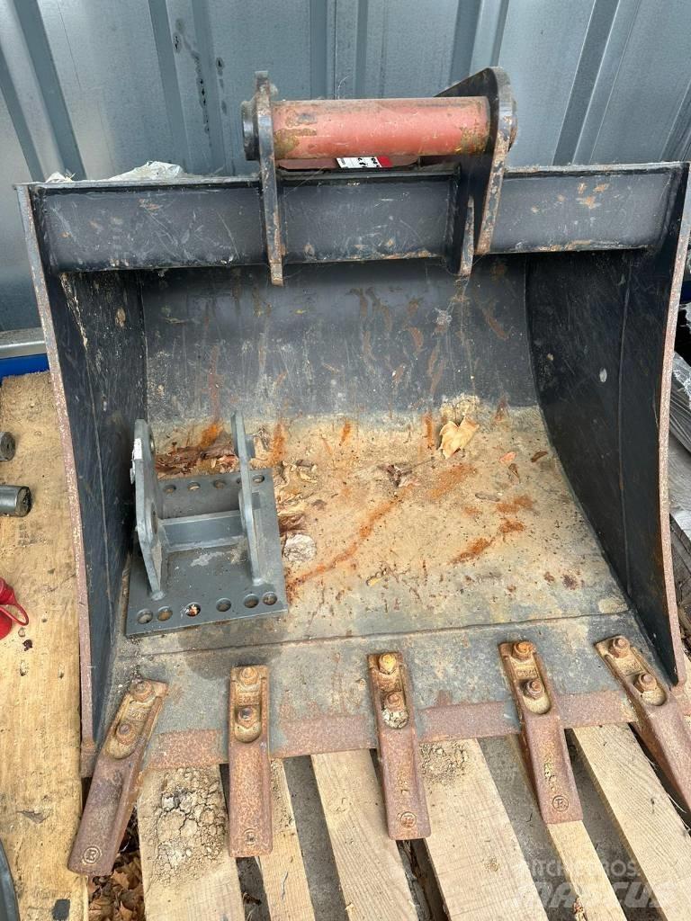 Cseri Tieflöffel 800 Diger