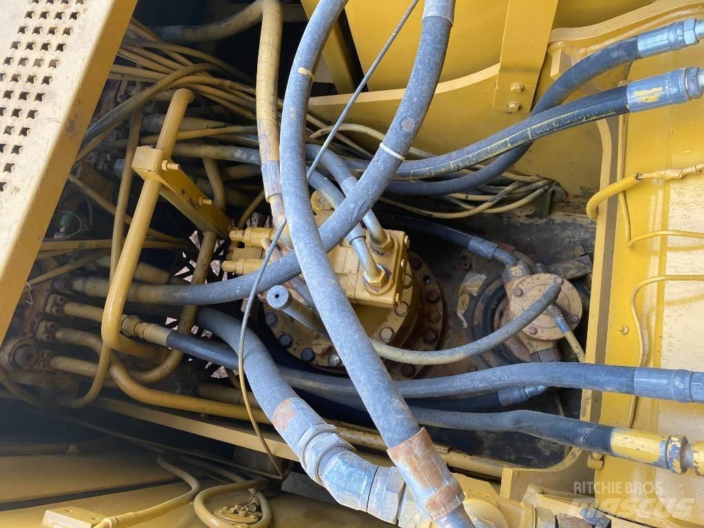 CAT 320 B Paletli ekskavatörler