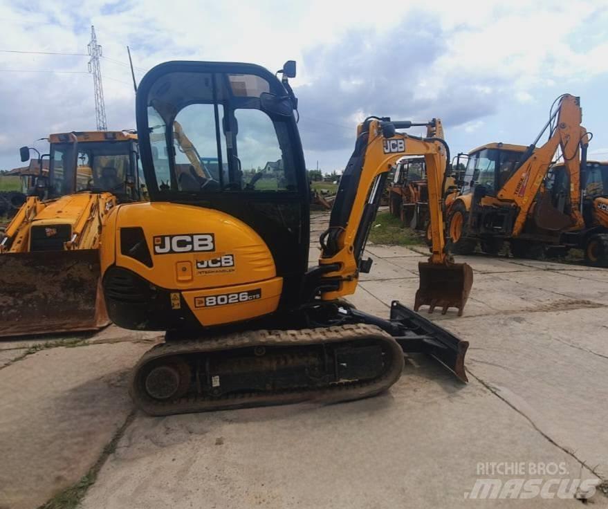 JCB 8026 CTS Mini ekskavatörler, 7 tona dek