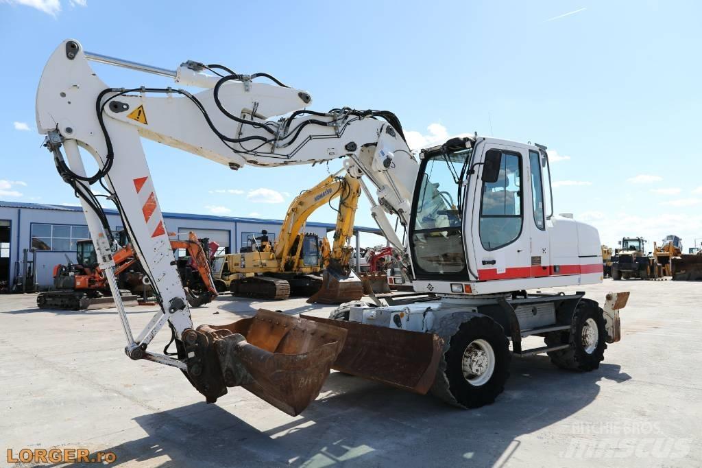 Liebherr A 314 Lastik tekerli ekskavatörler