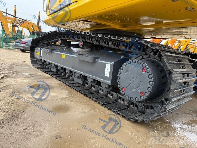 Komatsu PC 220-8 Paletli ekskavatörler