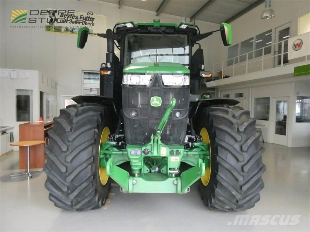 John Deere 7R 330 Traktörler