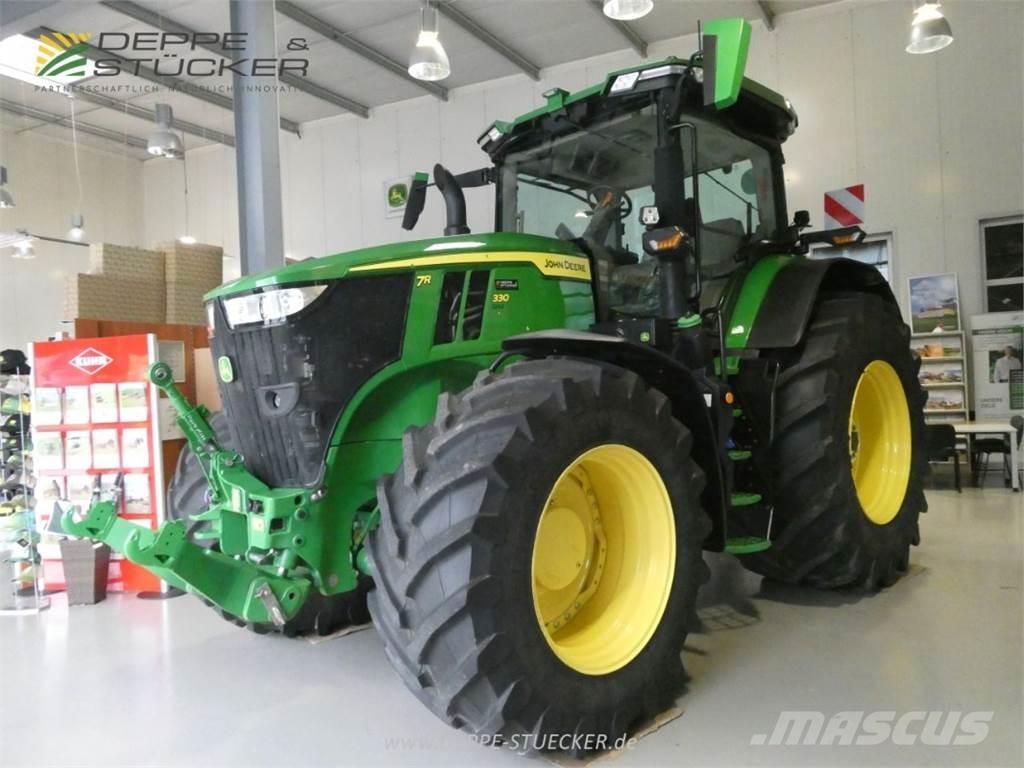 John Deere 7R 330 Traktörler