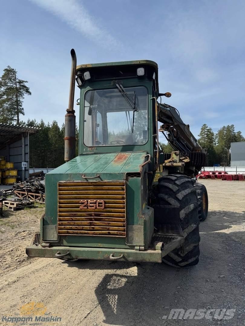 Ösa 250/706 Biçerdöverler