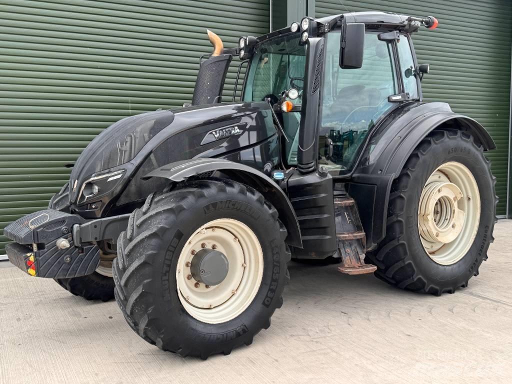 Valtra T 174 Traktörler