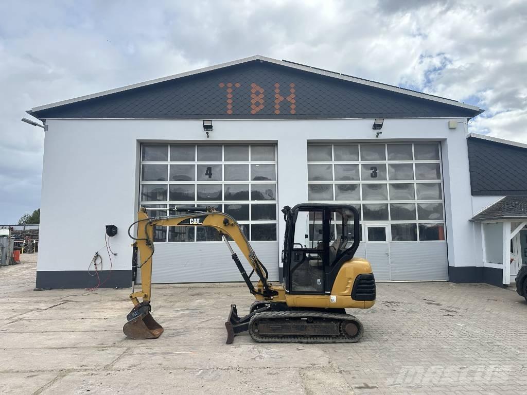 CAT 302.5 Mini ekskavatörler, 7 tona dek