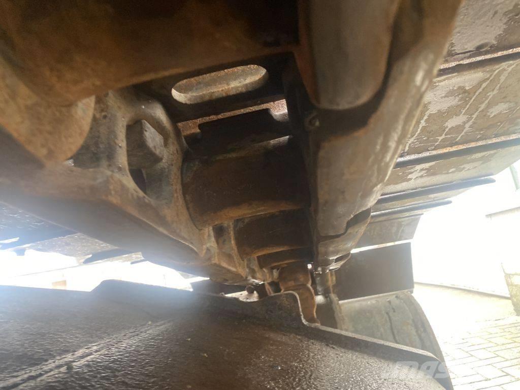 Hitachi ZX 350 LC-5B Paletli ekskavatörler