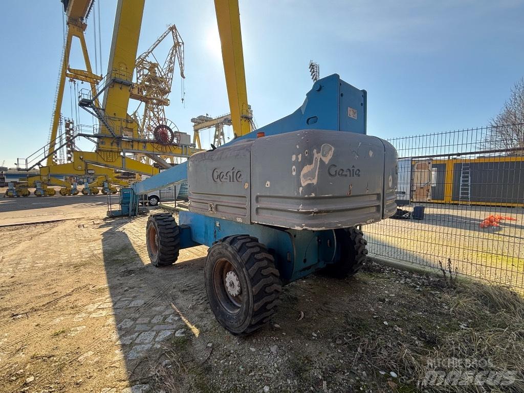 Genie S-85 Teleskopik personel platformları