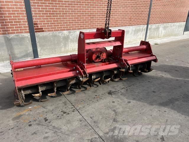 Tulip RTC 280-40 Üniversal ekim makinasi