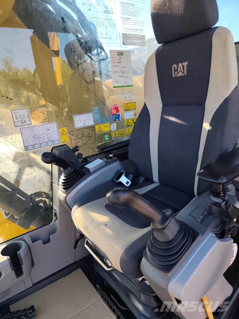 CAT 325 FL CR Paletli ekskavatörler