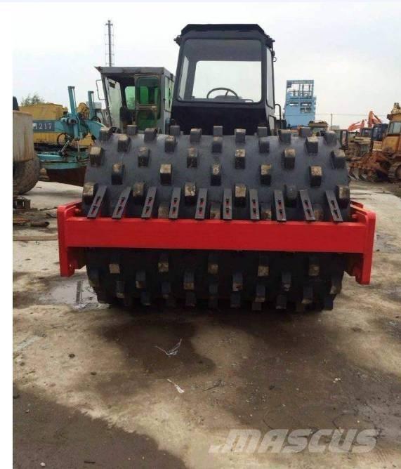 Dynapac CA 30 D Tek tamburlu silindirler