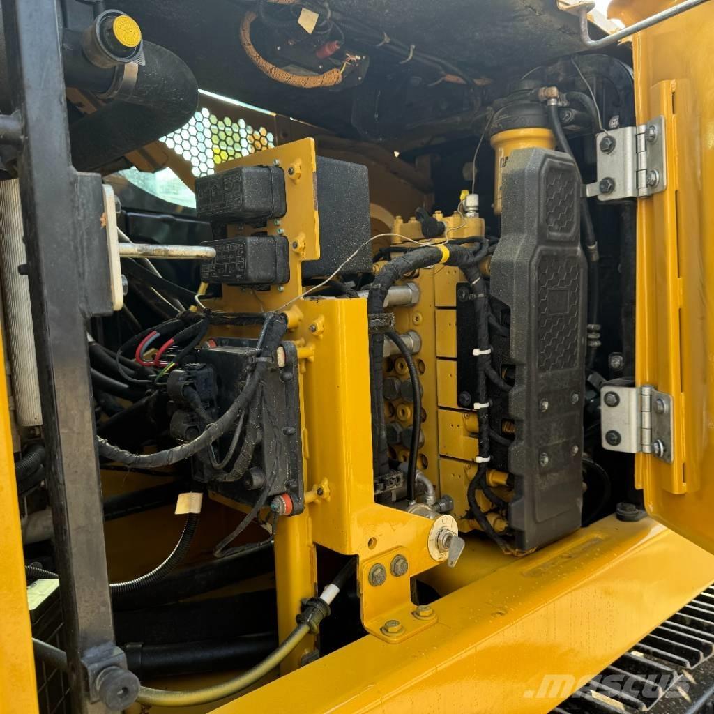 CAT 310 Paletli ekskavatörler