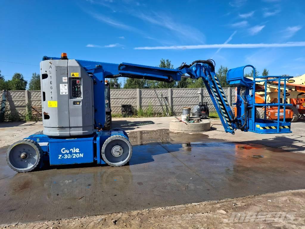 Genie Z30/20N Körüklü personel platformları