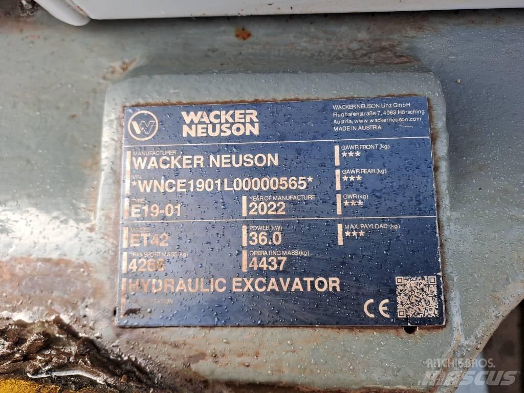 Wacker Neuson ET42 Paletli ekskavatörler