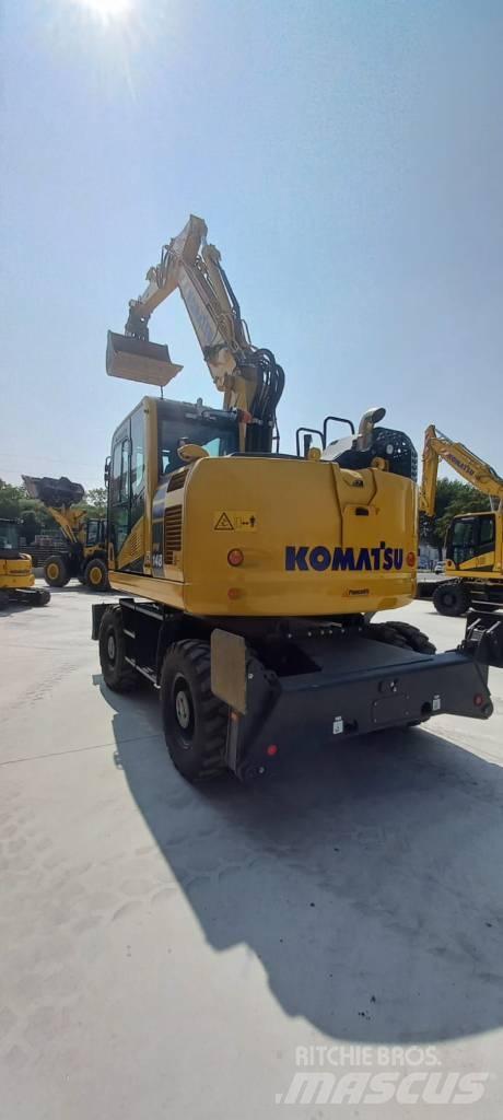 Komatsu PW148-11 Lastik tekerli ekskavatörler