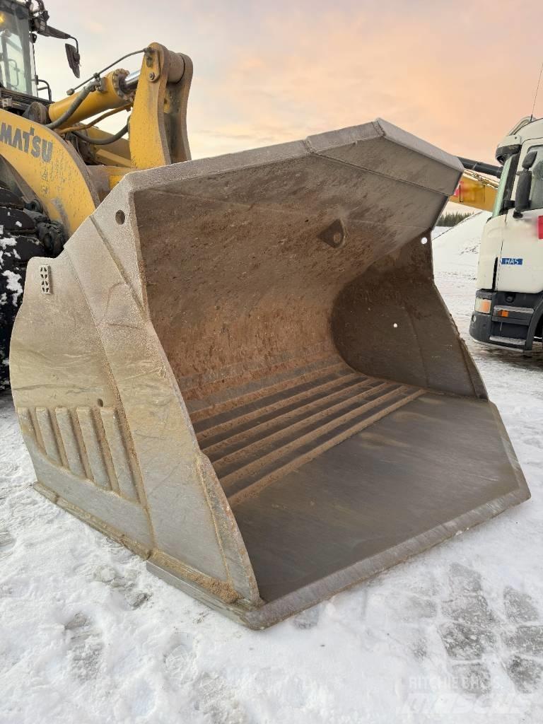 Komatsu WA 500- 8 Tekerlekli yükleyiciler