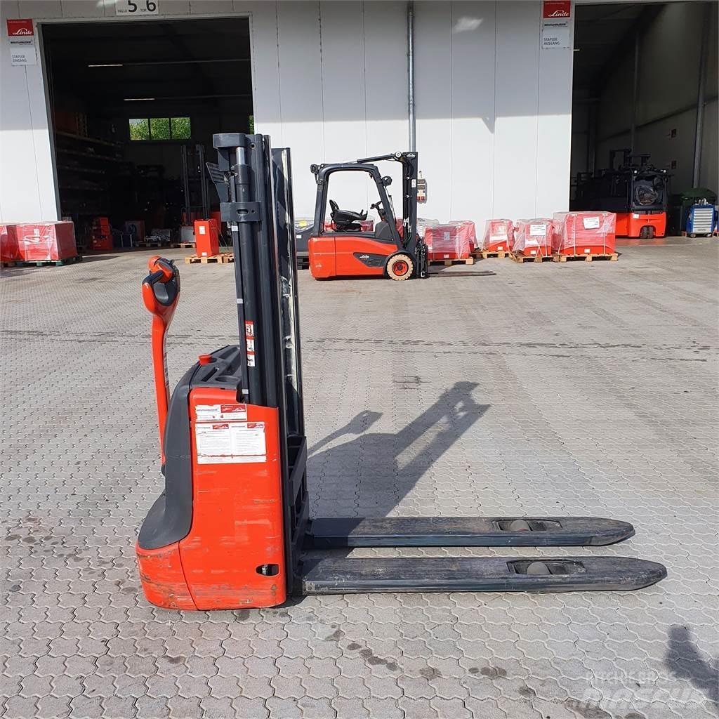 Linde L12 Yaya kumandali istif makinasi
