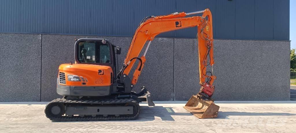 Doosan DX 85 R-3 Midi ekskavatörler 7 - 12 t