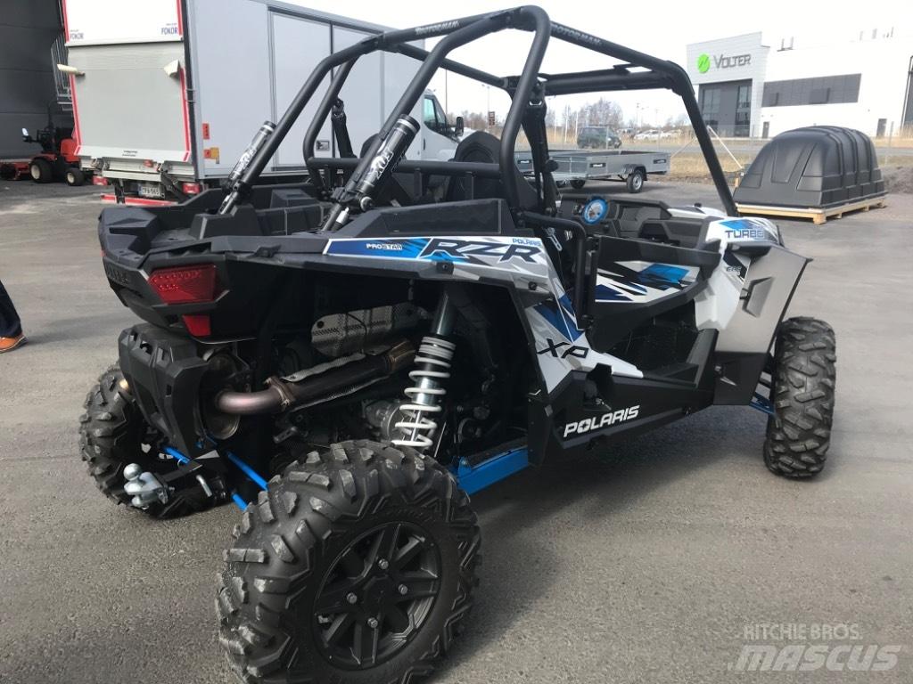 Polaris RZR 1000 ATVler