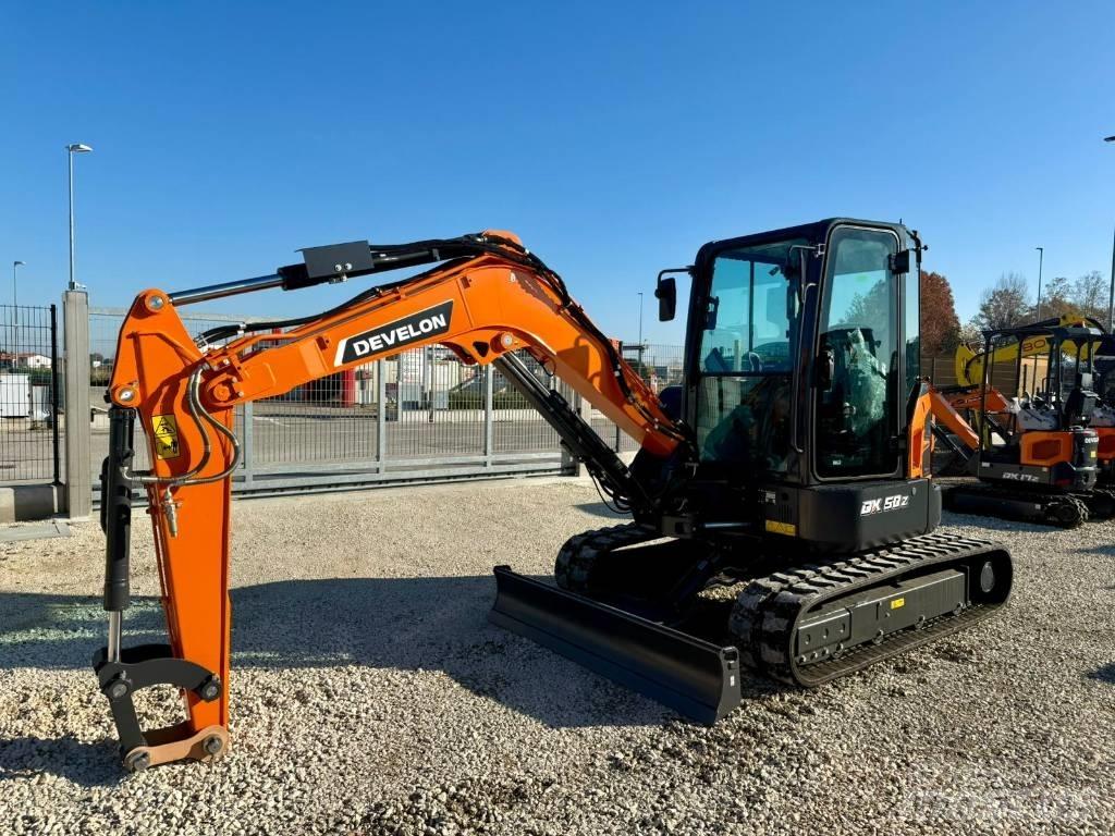 Develon DX 50 Z-7 Mini ekskavatörler, 7 tona dek