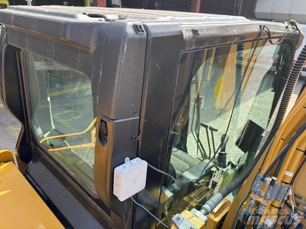 CAT 330 Paletli ekskavatörler