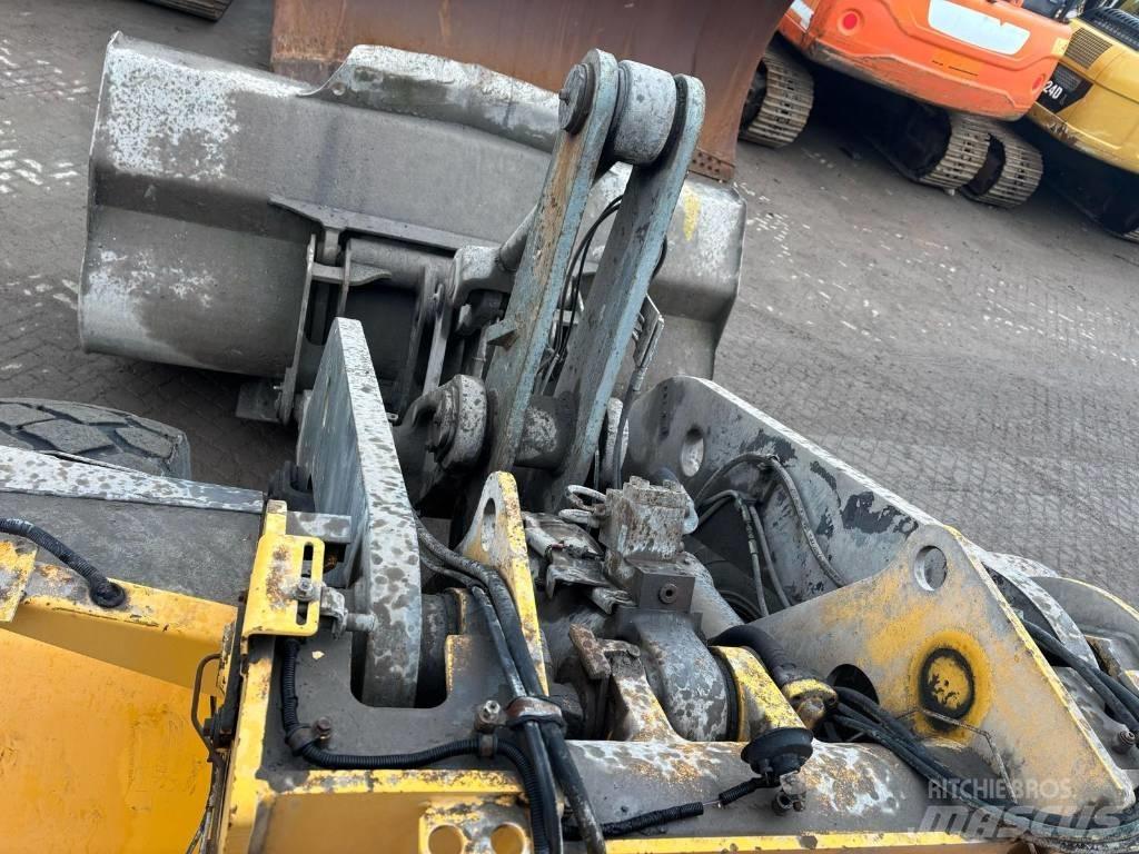 Volvo L 120 E Tekerlekli yükleyiciler