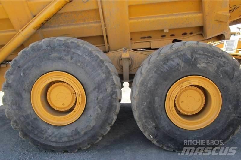 Bell B40D Belden kirma kaya kamyonu
