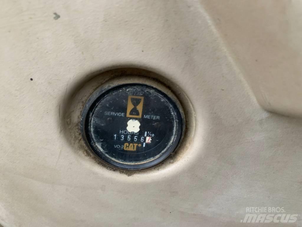 CAT 320N Paletli ekskavatörler
