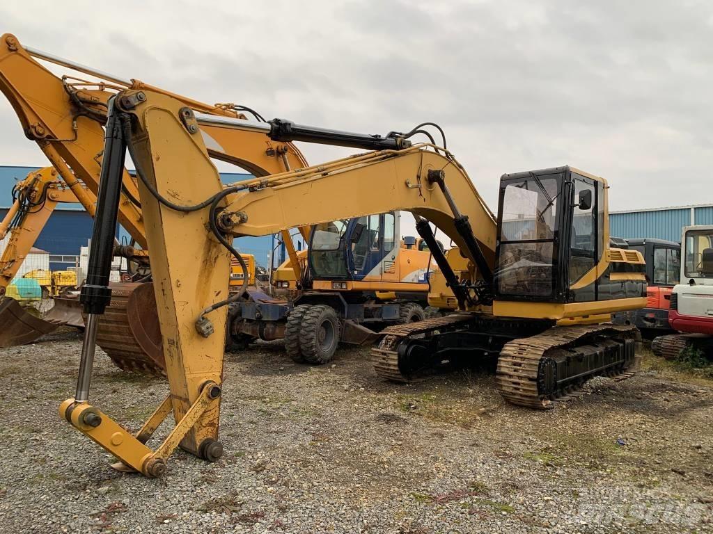 CAT 320N Paletli ekskavatörler