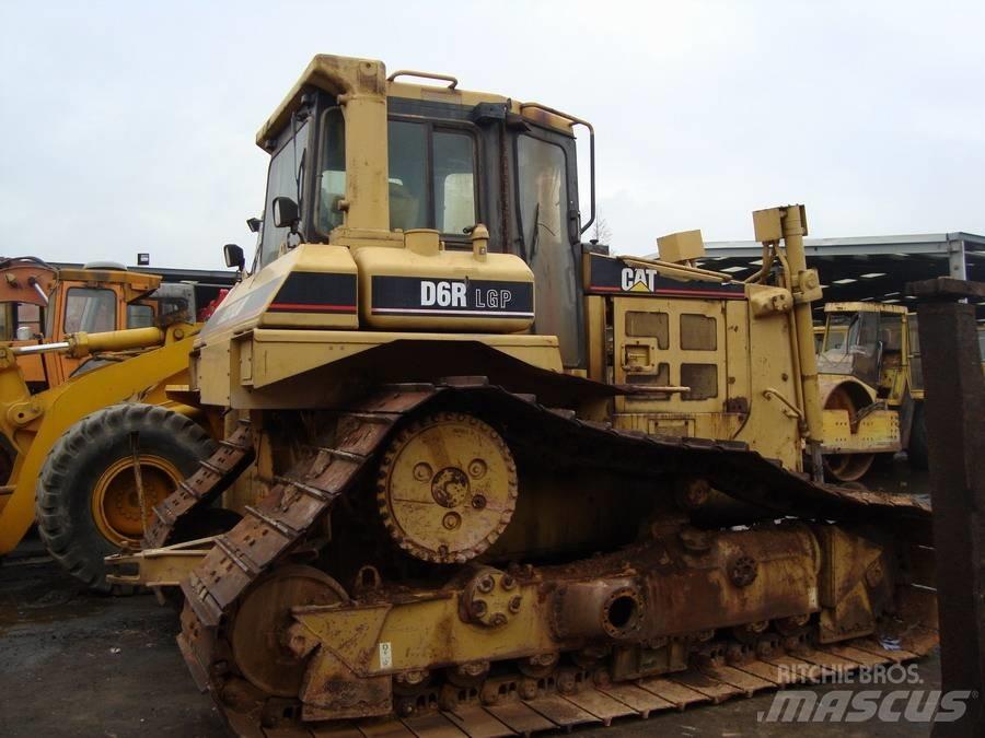CAT D 6 R DS LGP III Paletli dozerler