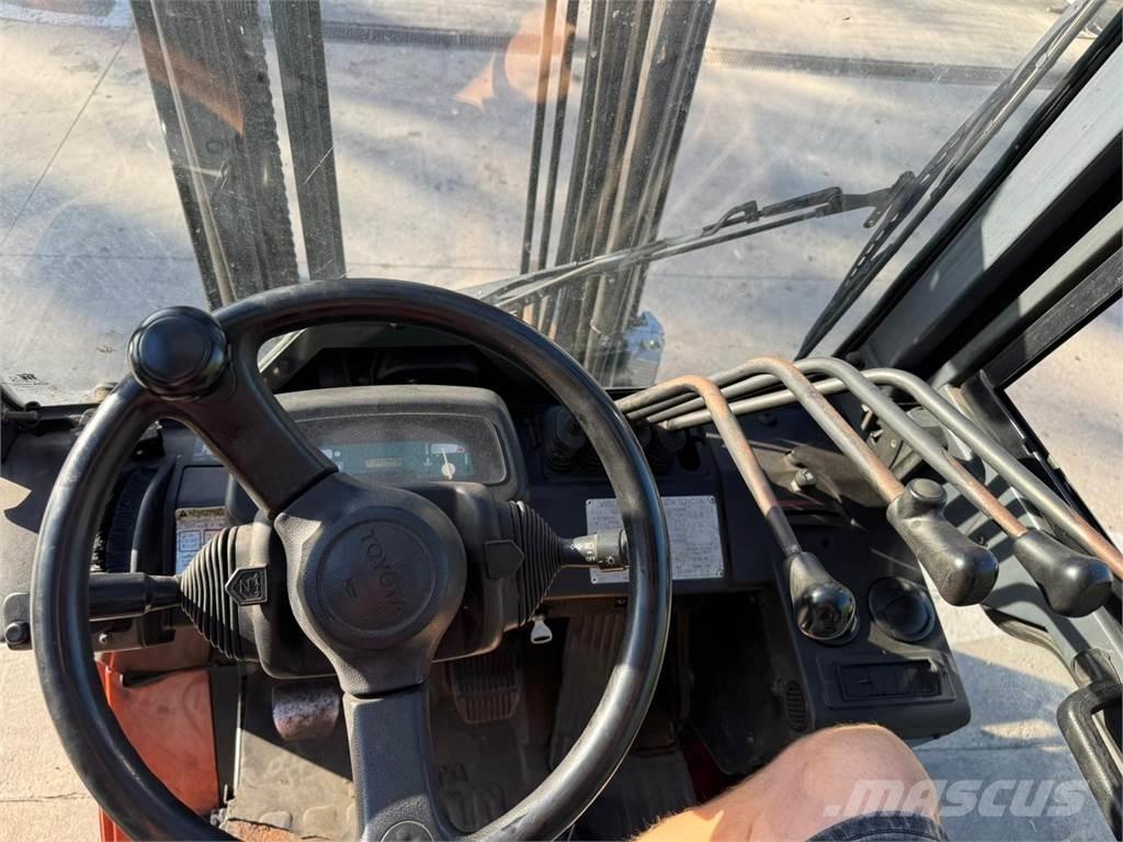 Toyota 7FGF25 LPG'li forkliftler